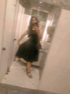 Chic Black Midi Dress