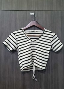 black and white stripes crop top