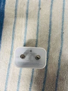 Apple 20W USB-C Power Adapter
