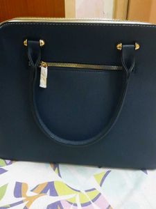 Lavie Luxe Handbag