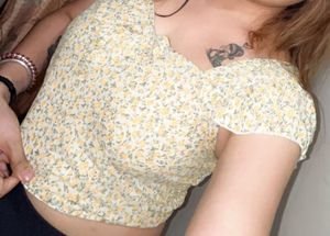 Yellow Color Bow Top