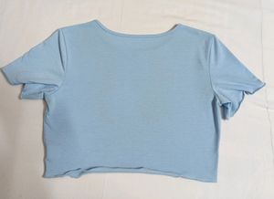 Urbanic Crop Top 🫧