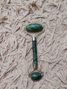 Jade Facial Roller