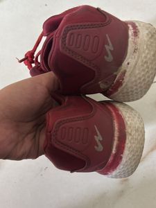 Maroon Casual Sneakers