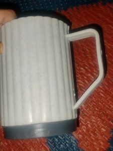Set of 3 Plastic Cups