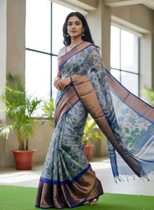 Beautiful Saree Collections at 699/- Only🎉