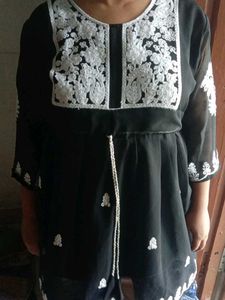 Black Embroidered Kurta