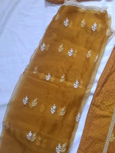 Embroidered 3-Piece Suit