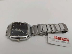 Offer 🔥Titan Watch  ( Original)