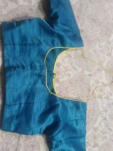 BEAUTIFUL NEW SAREE WITH BLOUSE