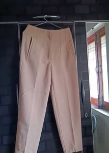 Urbanic Tapered Fit Pant For Women
