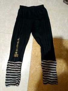 Kids' Leggings - Red &amp; Black