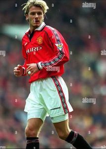 Beckham 1999 with Zip Man utd football jersey