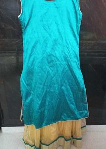 Embroidered Kurta Set