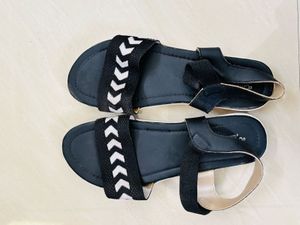 Flat Sandal