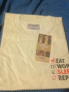 Maxis Graphic T-Shirt - New with Tag