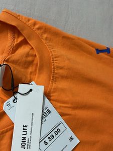 ZARA- Love T-shirt 👕