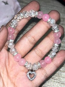 Pink Beaded Heart Charm Bracelet🎀🫶🏻