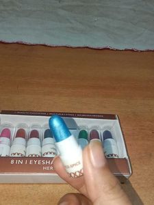 JUST HERBS Herbi-Wore Eyeshadow Lidsticks