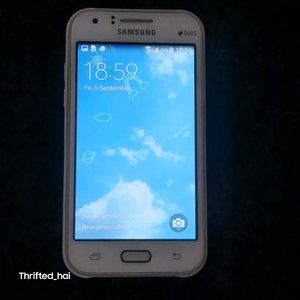 SAMSUNG J1