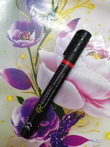 Luxart Permantent Marker Pen 🖋️