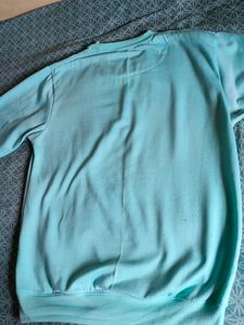 Medium Size Hoodie For Men And Women,