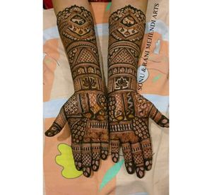 bridal mahendi order available dm 7709937716