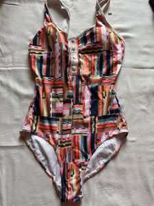 PRINTED BODYSUIT