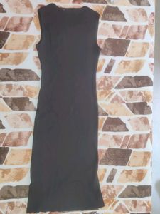 Elegant Black Midi Dress