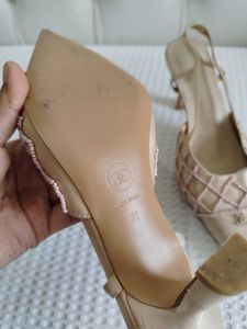 Vintage Chanel Heel