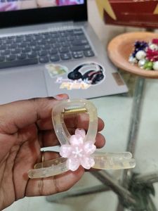 Small Flower Hair Claw Baby Pink