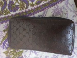 Brown Bovi&#39;s Wallet