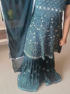 Women Green Kurta Sharara Set With Dupatta (Green)