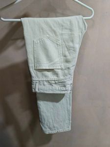 Chic Zara Off-White Baggy Cargos 🌟✨