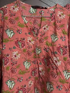 Rangmanch Floral Kurta and Pants Set