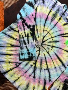 Tie-Dye Long Sleeve Tee