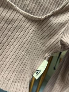 Deep neck crop top