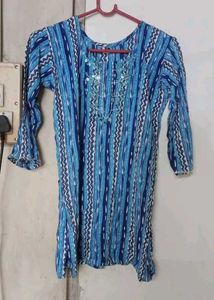 Blue Patterned Short Kuti With Mirror Work