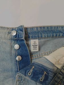 Flash Sale | Very Cool Boyfriend Denim Shorts