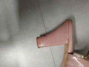 Elegant Pink Heeled Sandals