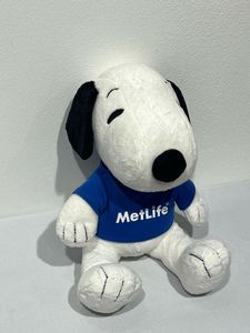 Snoopy MetLife Plush Toy