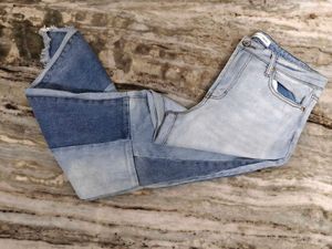 Y2K female jeans