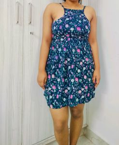 Backless Mini Dress🩵