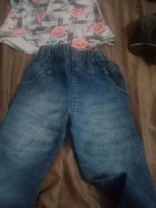 Floral Print Short Sleeve Top