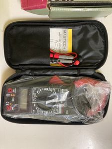 Digital AC Clamp Meter