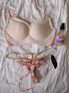 combo of Braa Penties.