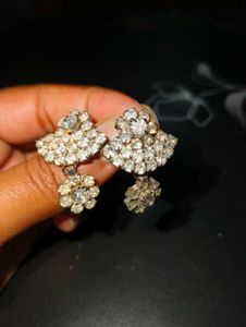 Earings