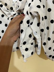 SSS Front Tie Polka Dot Crop Top