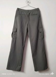 Wide Leg Cargo Pants