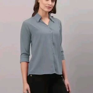 Grey 3/4 Sleeve Button-Down Top